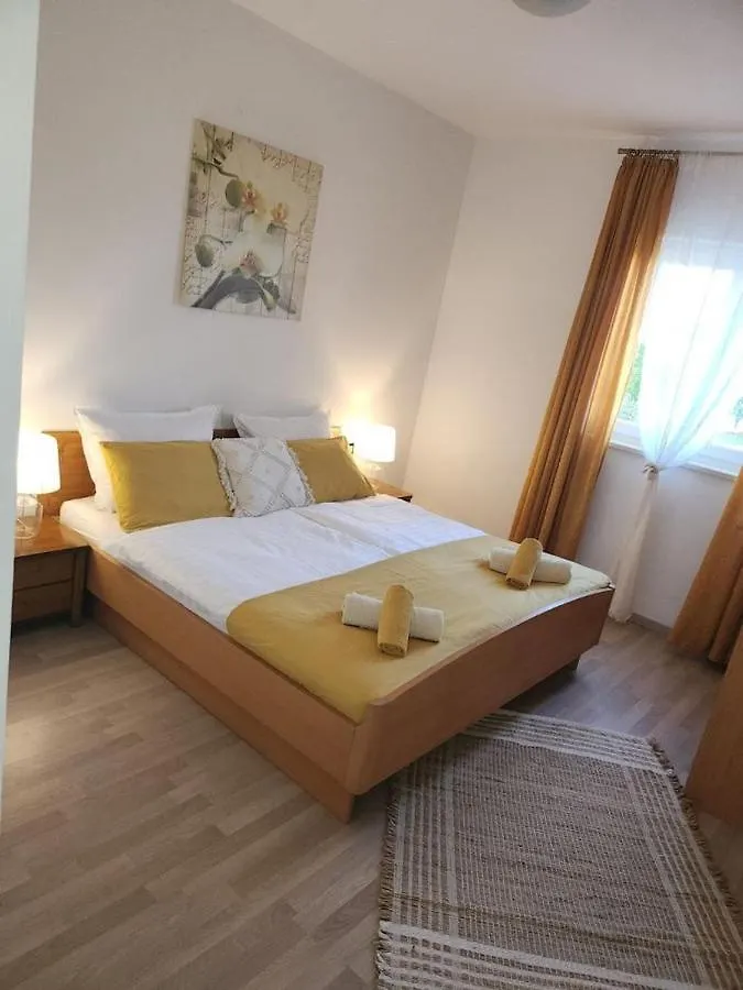 Apartman Mateo Rogovici