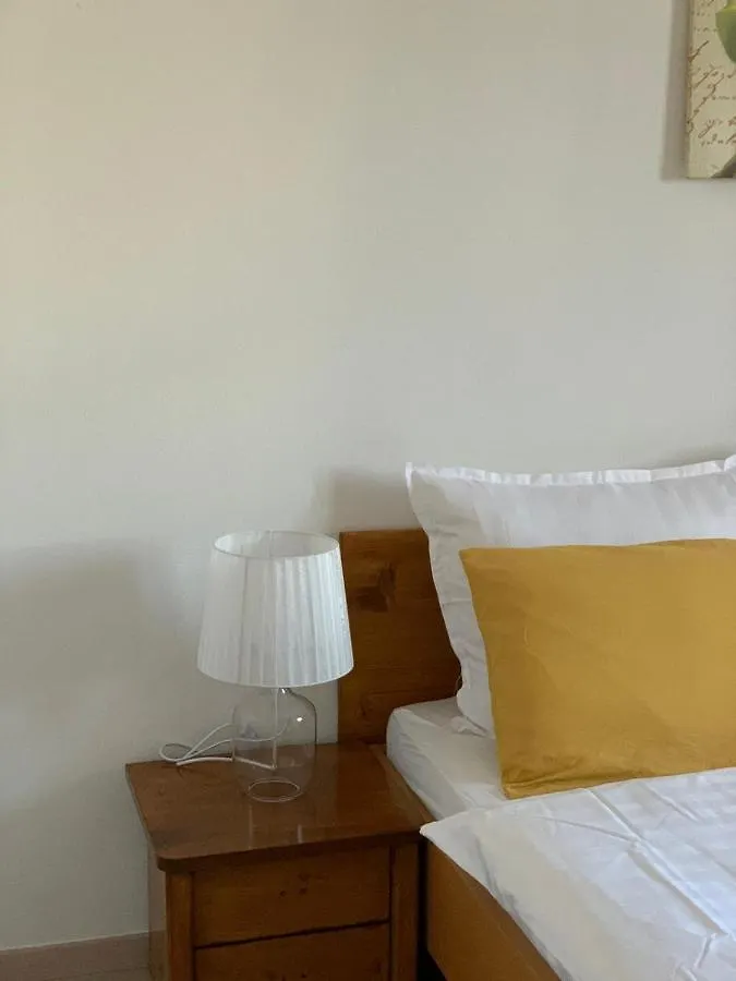 Apartman Mateo Rogovici Apartment